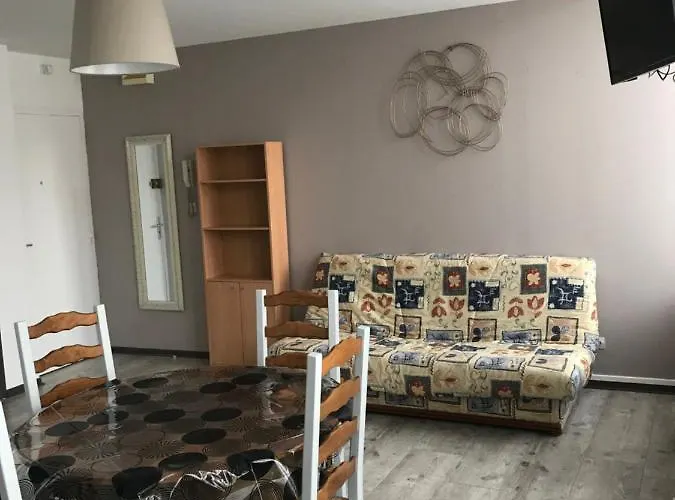 F2 De La Digue 公寓